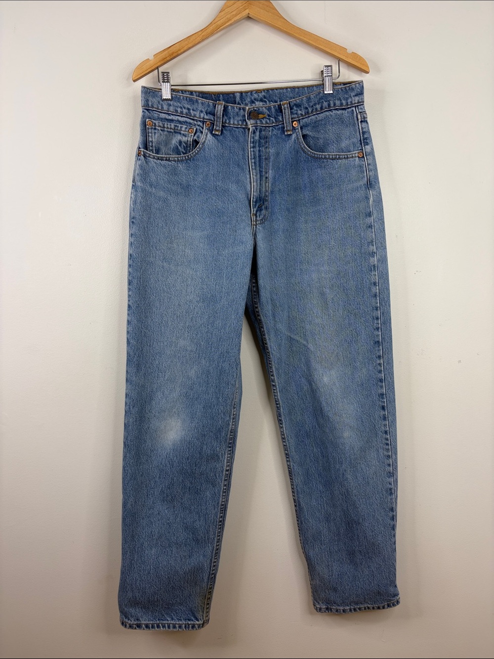 Vintage Levi's 555 Jeans Men 34 x 30 Relaxed Fit Straight Leg Made in Canada 80s